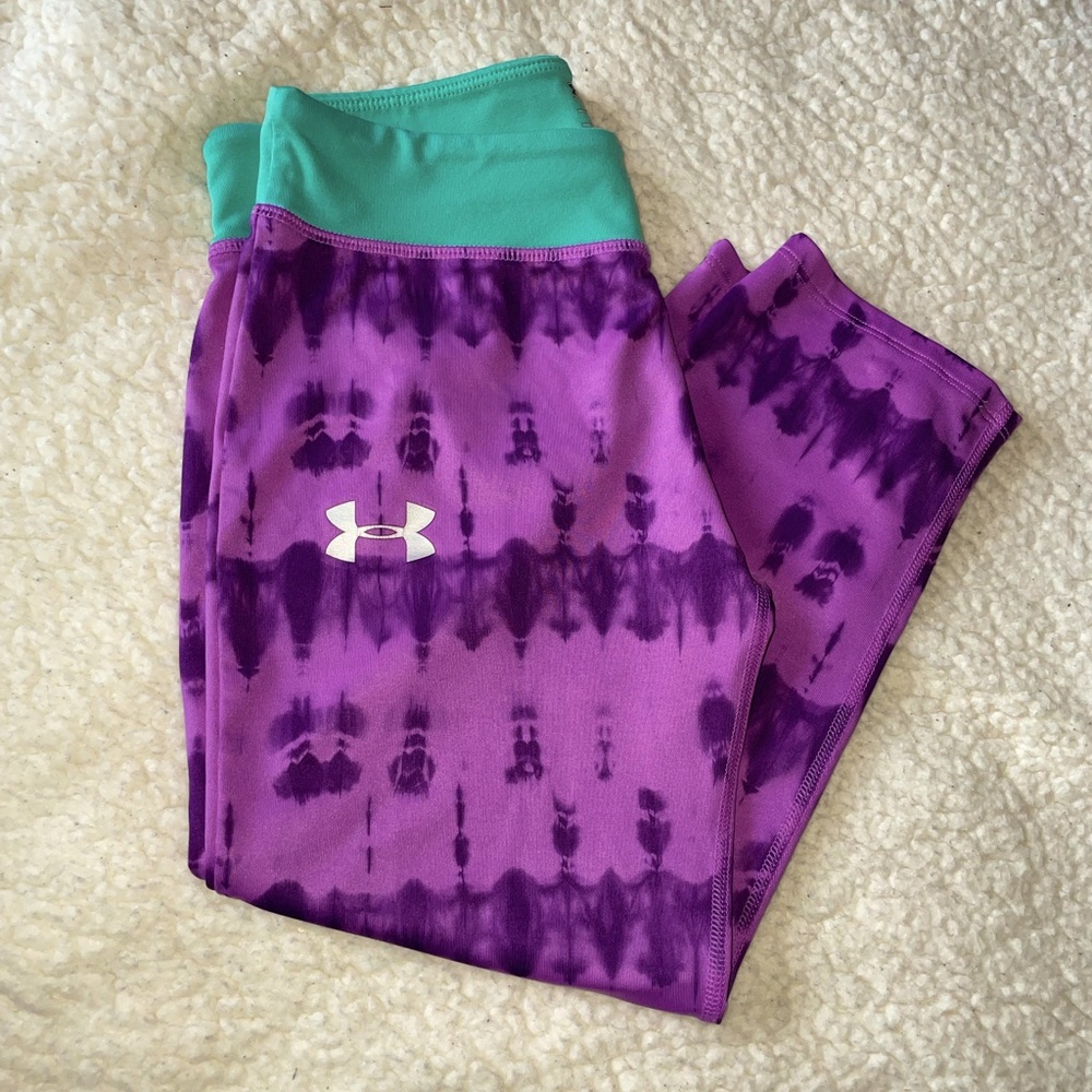 Girls Underarmour capri pants